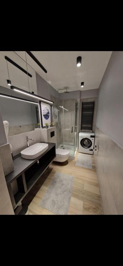 Sunny Apartment Balticus Promenada Gwiazd 14 Z Parkingiem Мендзиздрое Екстериор снимка