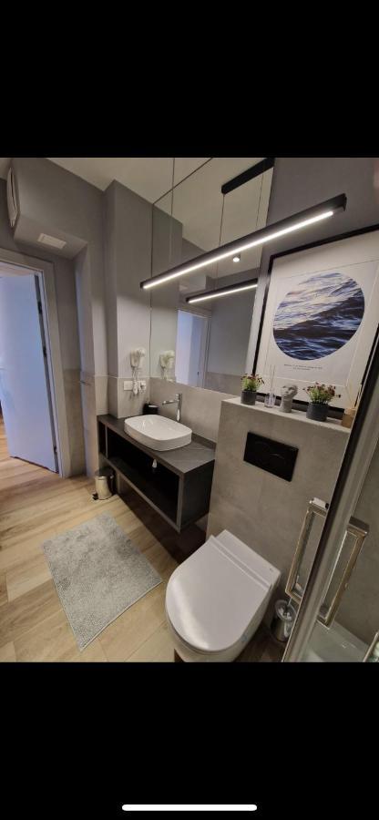 Sunny Apartment Balticus Promenada Gwiazd 14 Z Parkingiem Мендзиздрое Екстериор снимка